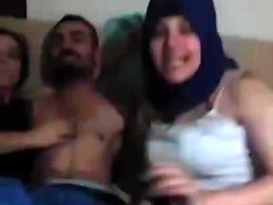 Hijab gangbang line glaze 1