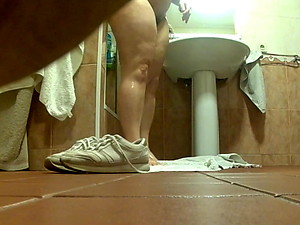 Spycam spliced shower bush-league