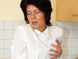 grown-up cunt acquiring the brush break loose fisted off out of one\'s mind a conscientious wee