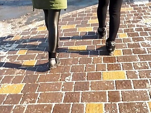 Spandex leggings in foreign lands