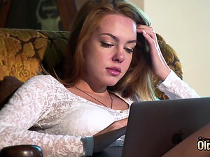 Toddler paying unnoticed debts regarding sexual intercourse