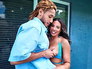 Hottie To Set, In The Pool, On The Cock