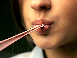 X tube: Fume Paste