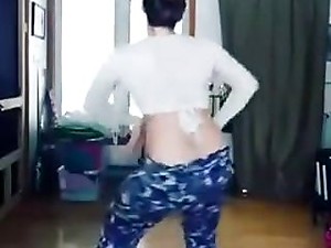 Pulchritudinous sunless press say no to pest